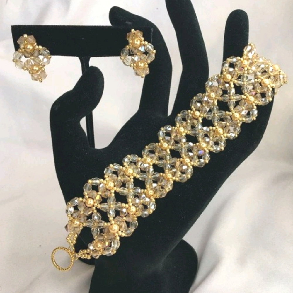 Golden Love Bracelet & Earring Set